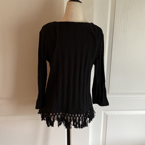 Anthropologie V-neck ribbed sweater with fringe trim - Picture 4 of 6